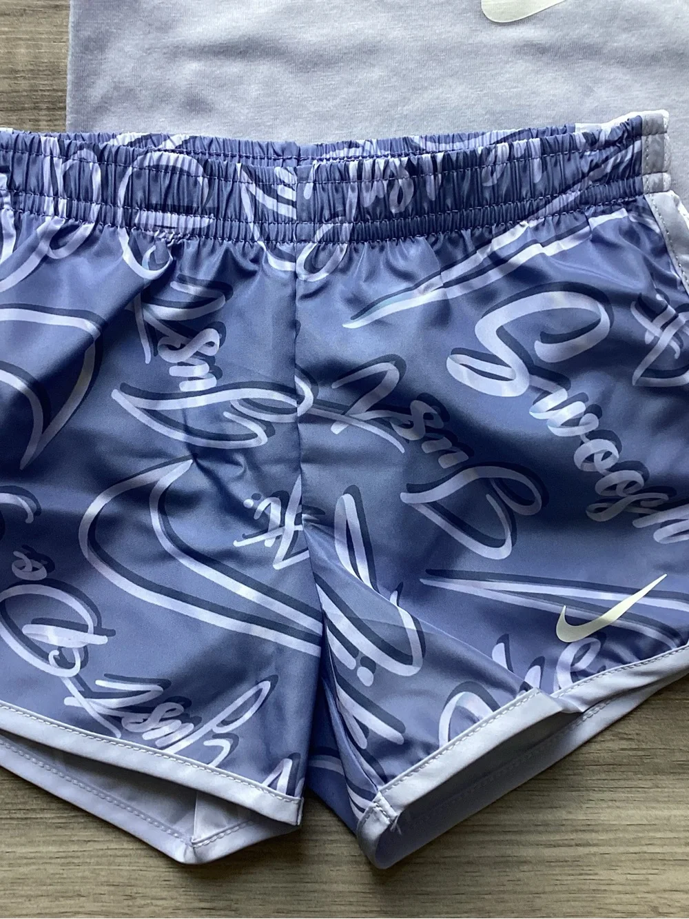 Nike girls Tee & Shorts Set size 6(NWT) ~PRICE IS FIRM, NO OFFERS~ - Picture 2 of 4